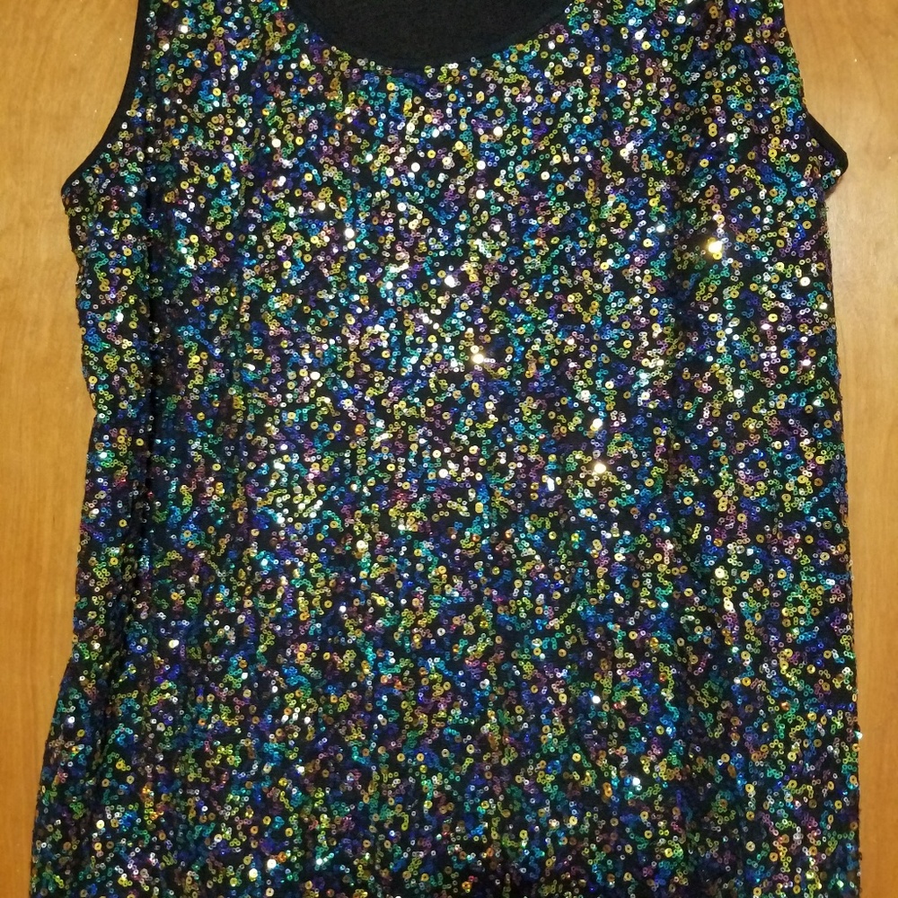 Sequined sleeveless top.